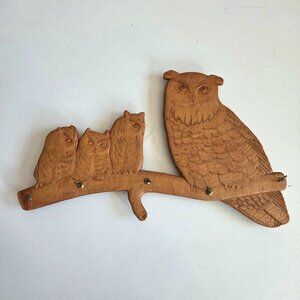 Vintage wooden carved wall hanging key holder with owls. 5 hooks wall keyholder.